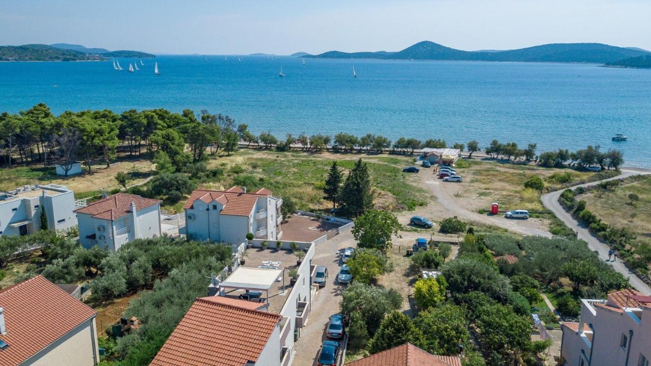 Apartments Luka Водице Экстерьер фото