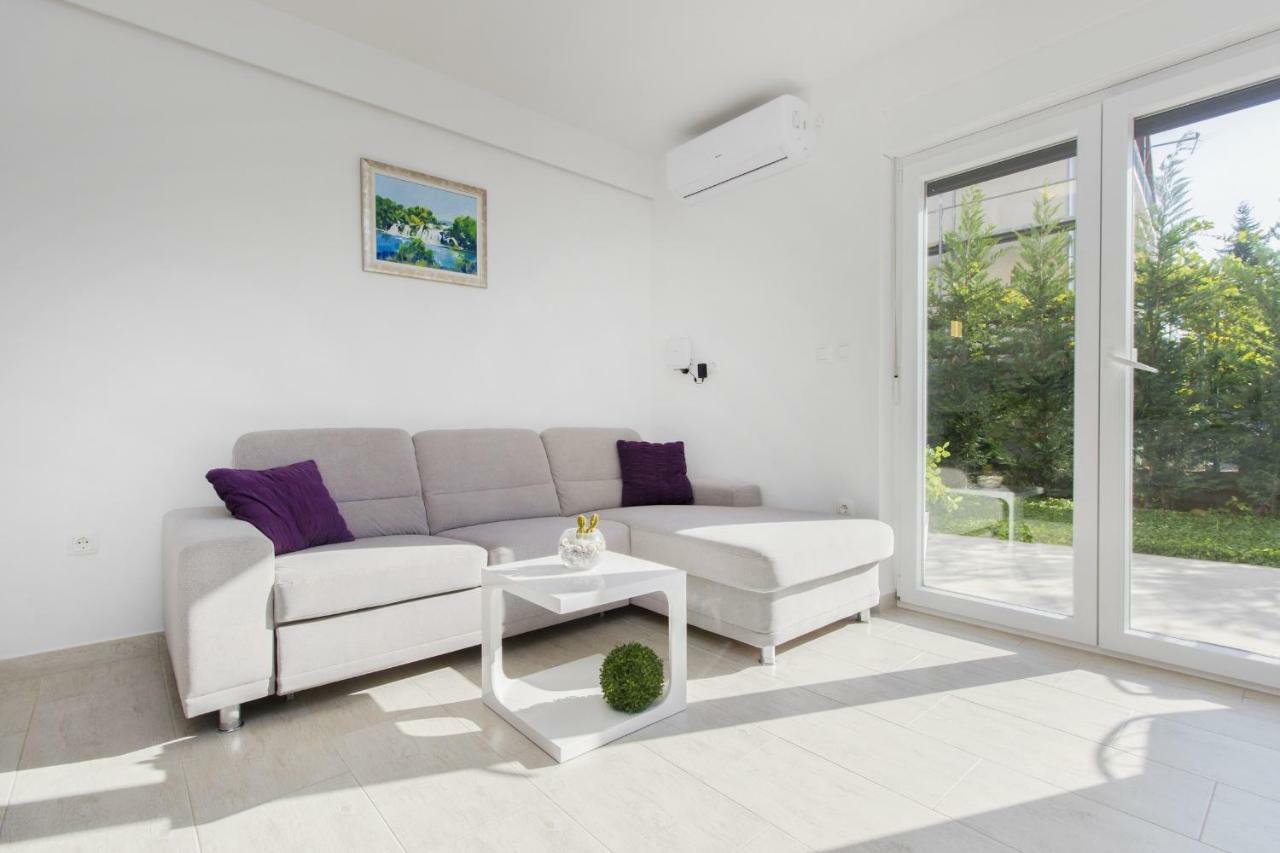 Apartments Luka Водице Экстерьер фото
