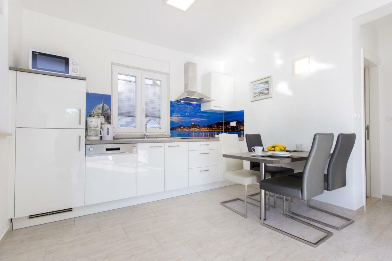 Apartments Luka Водице Экстерьер фото